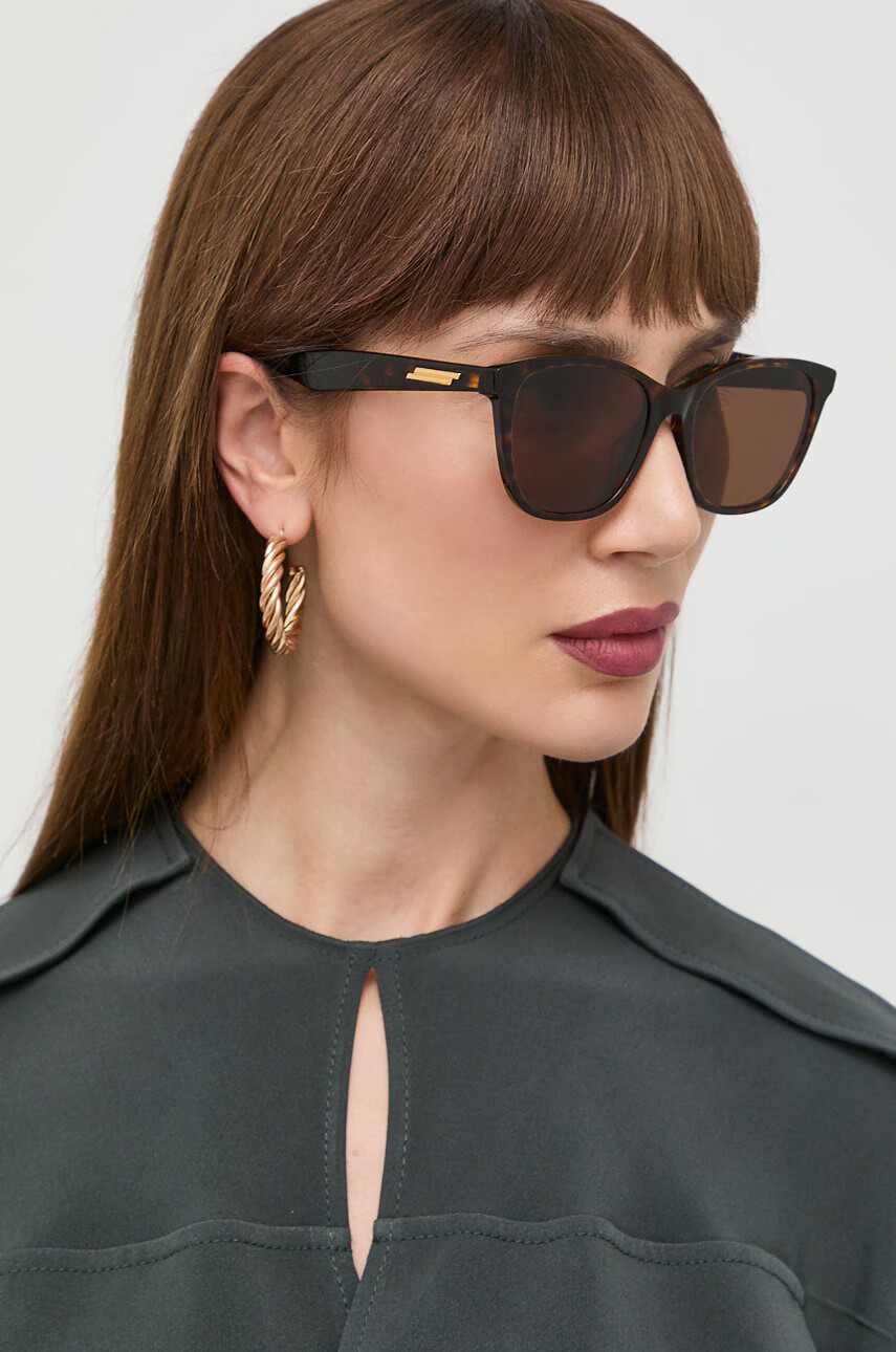 Bottega Veneta Слънчеви очила в кафяво - Pepit.bg