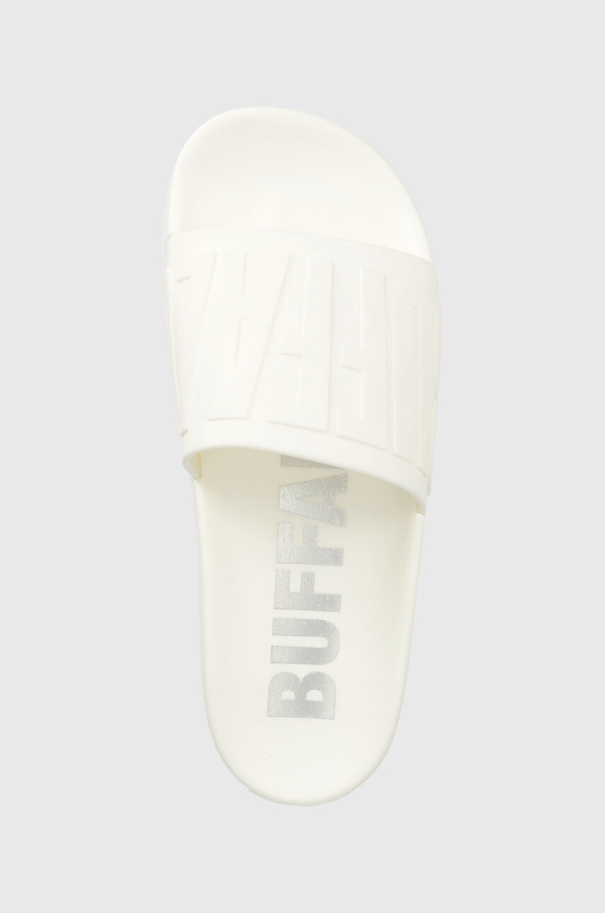Buffalo Чехли в бяло с платформа - Pepit.bg