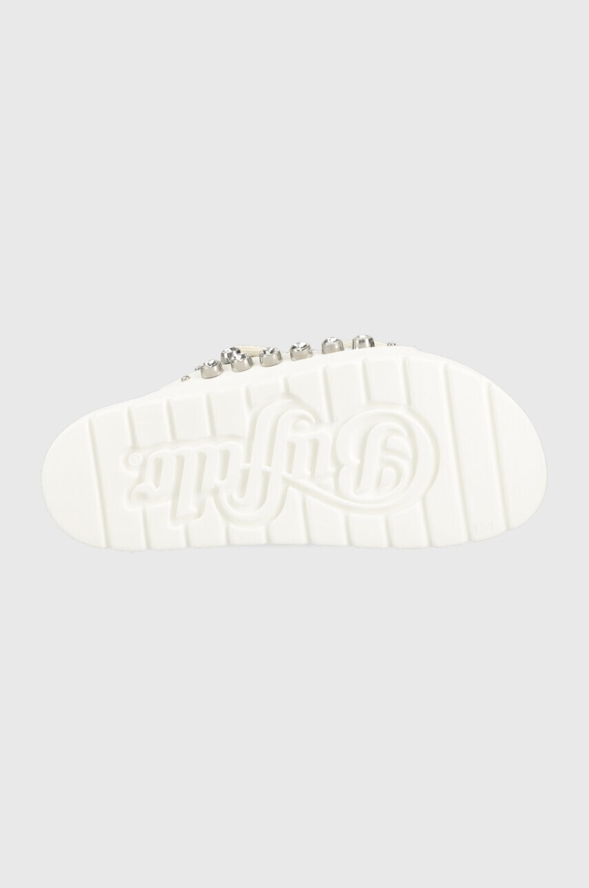 Buffalo Чехли Eve Heart в бяло с платформа 1602161 - Pepit.bg