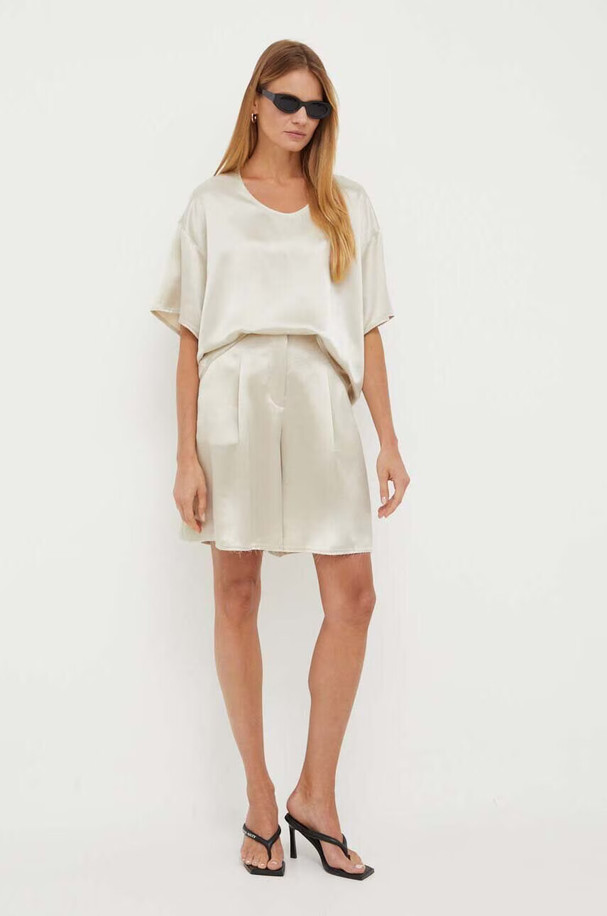 By Malene Birger Тениска в бежово - Pepit.bg