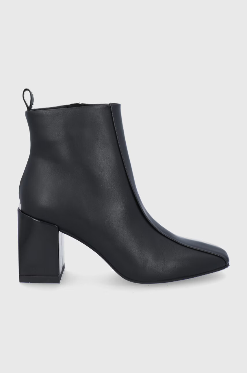 Calvin Klein Боти дамски в черно с висок ток - Pepit.bg