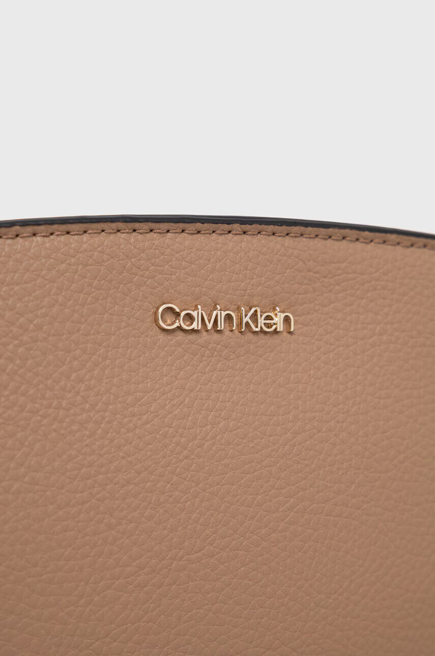 Calvin Klein Чанта - Pepit.bg