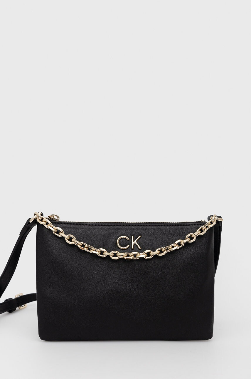 Calvin Klein Чанта в черно - Pepit.bg
