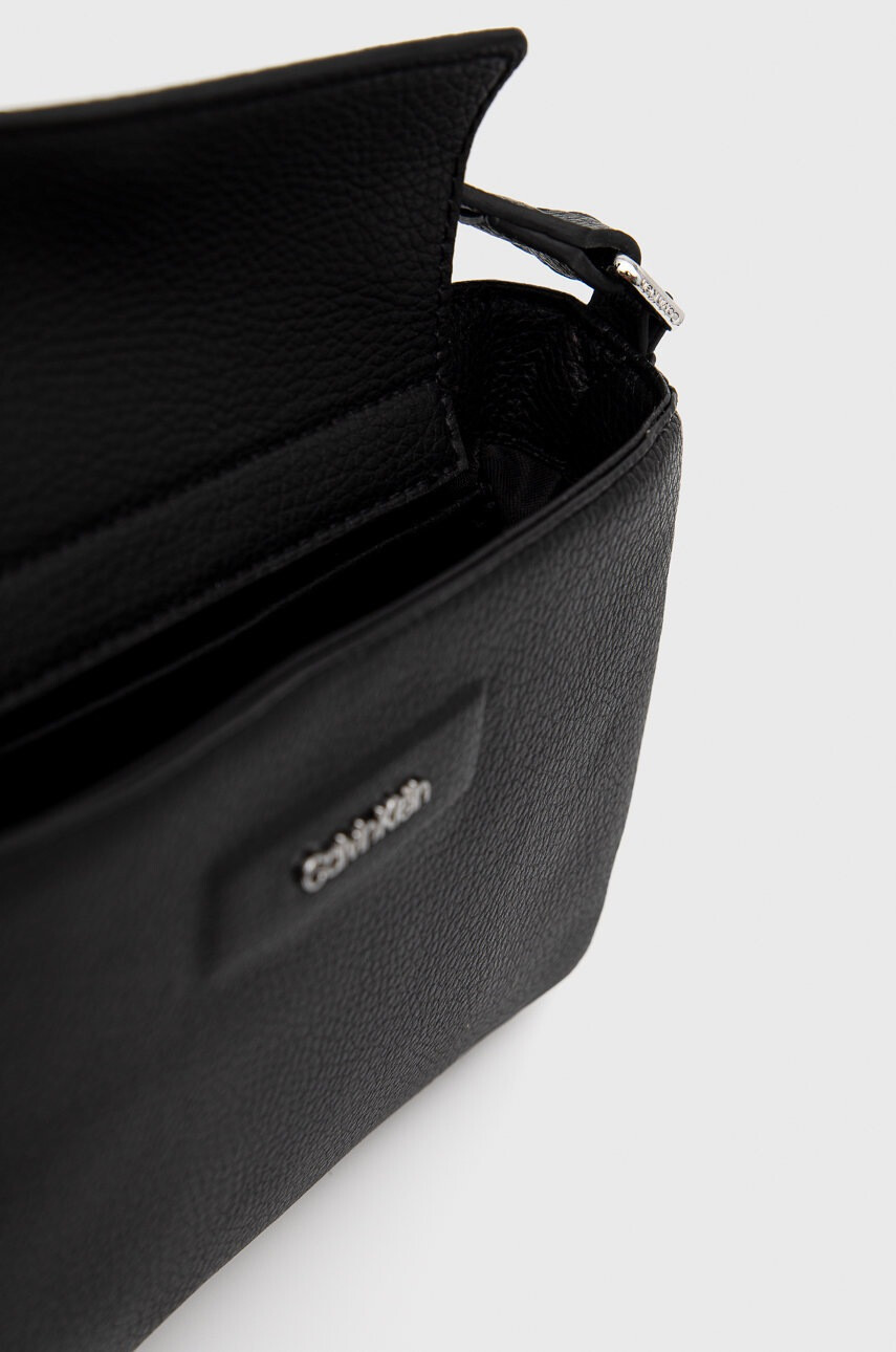 Calvin Klein Чанта - Pepit.bg