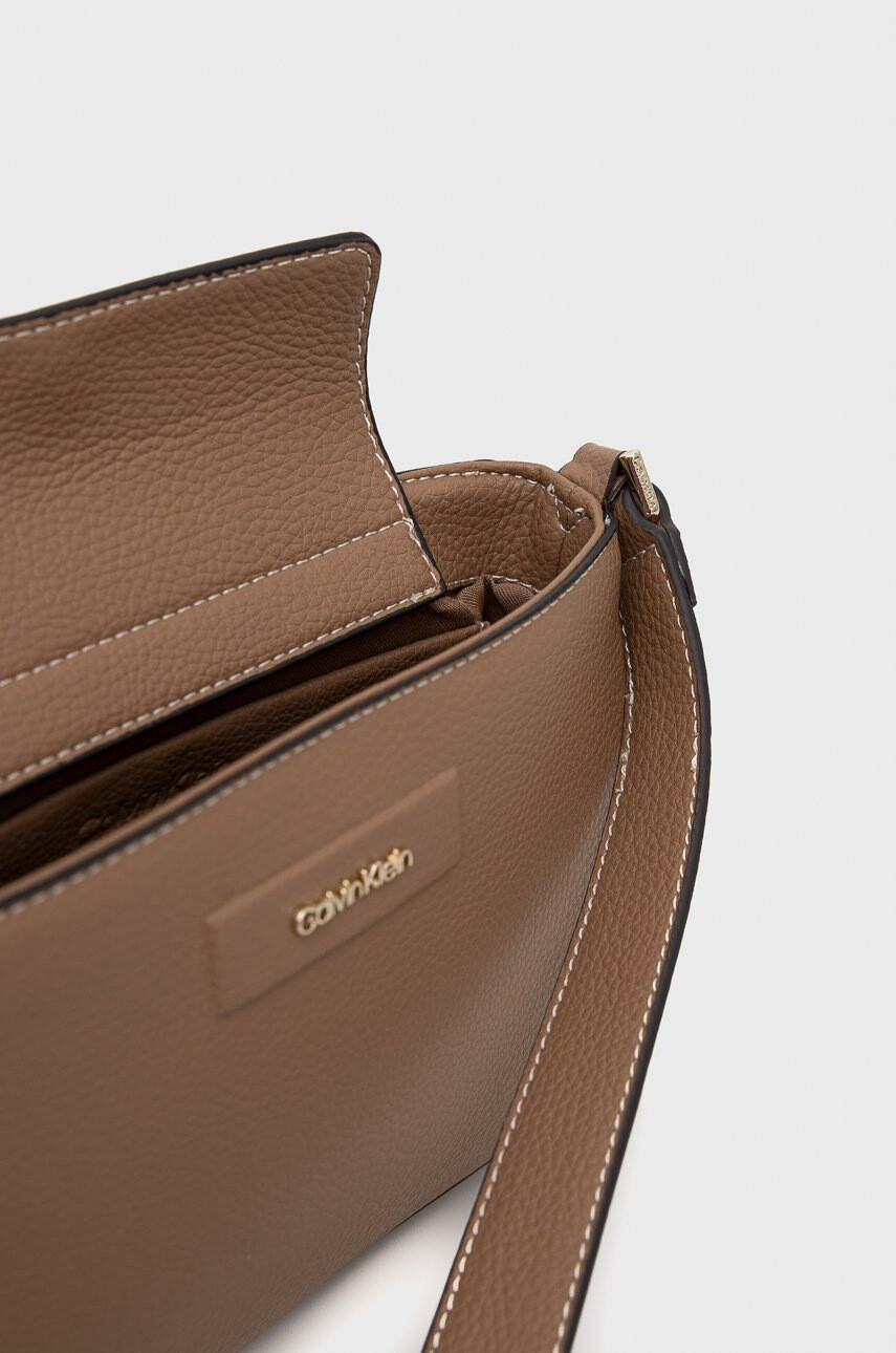 Calvin Klein Чанта - Pepit.bg