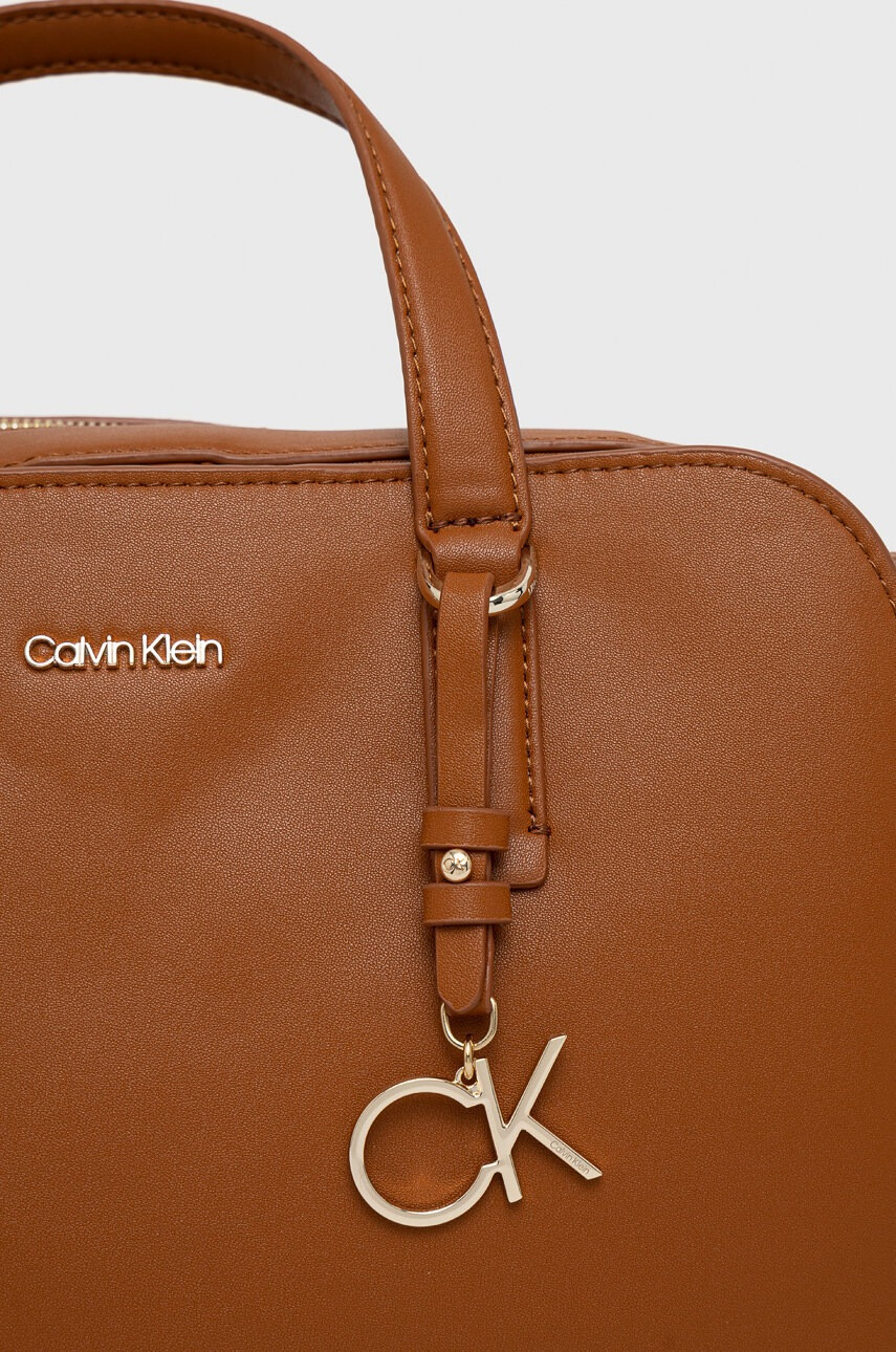 Calvin Klein Чанта - Pepit.bg