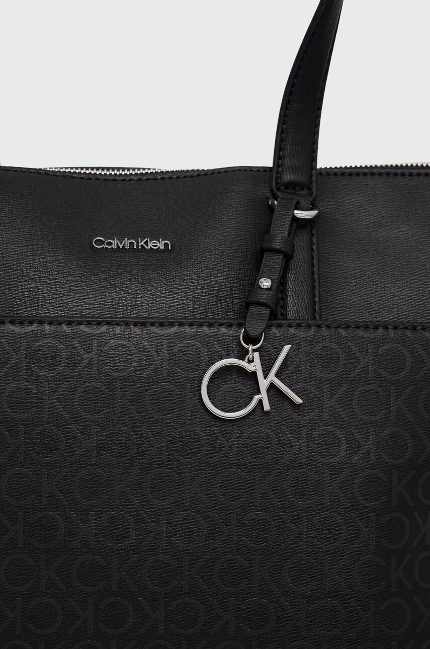 Calvin Klein Чанта в розово - Pepit.bg