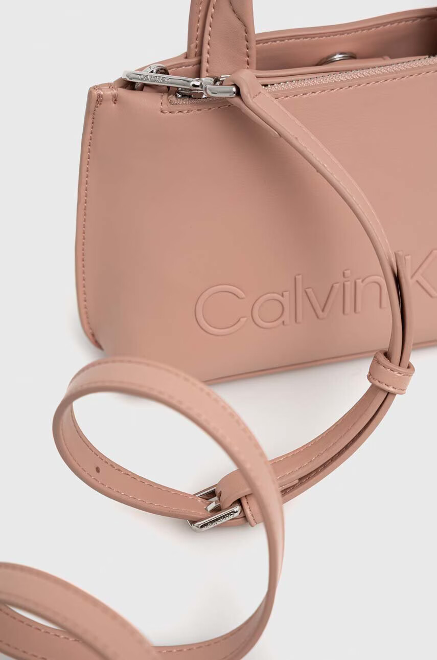 Calvin Klein Чанта в розово - Pepit.bg