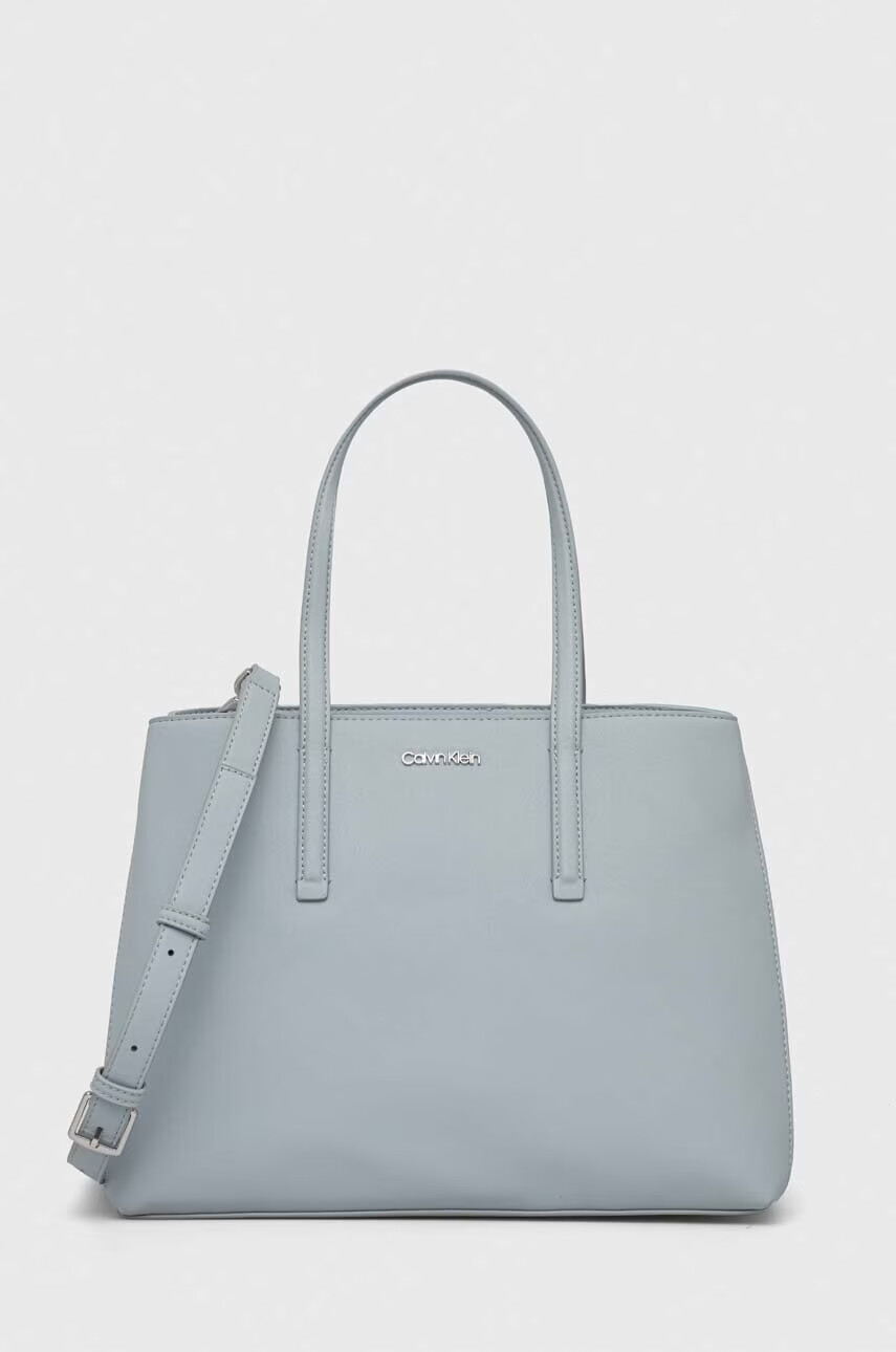 Calvin Klein Чанта в синьо - Pepit.bg
