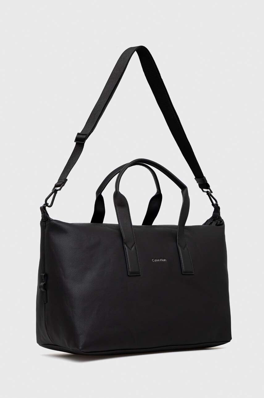 Calvin Klein Чанта в черно - Pepit.bg
