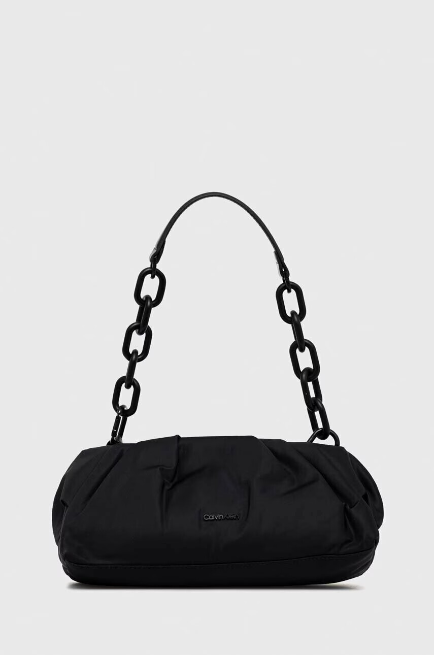 Calvin Klein Чанта в черно - Pepit.bg
