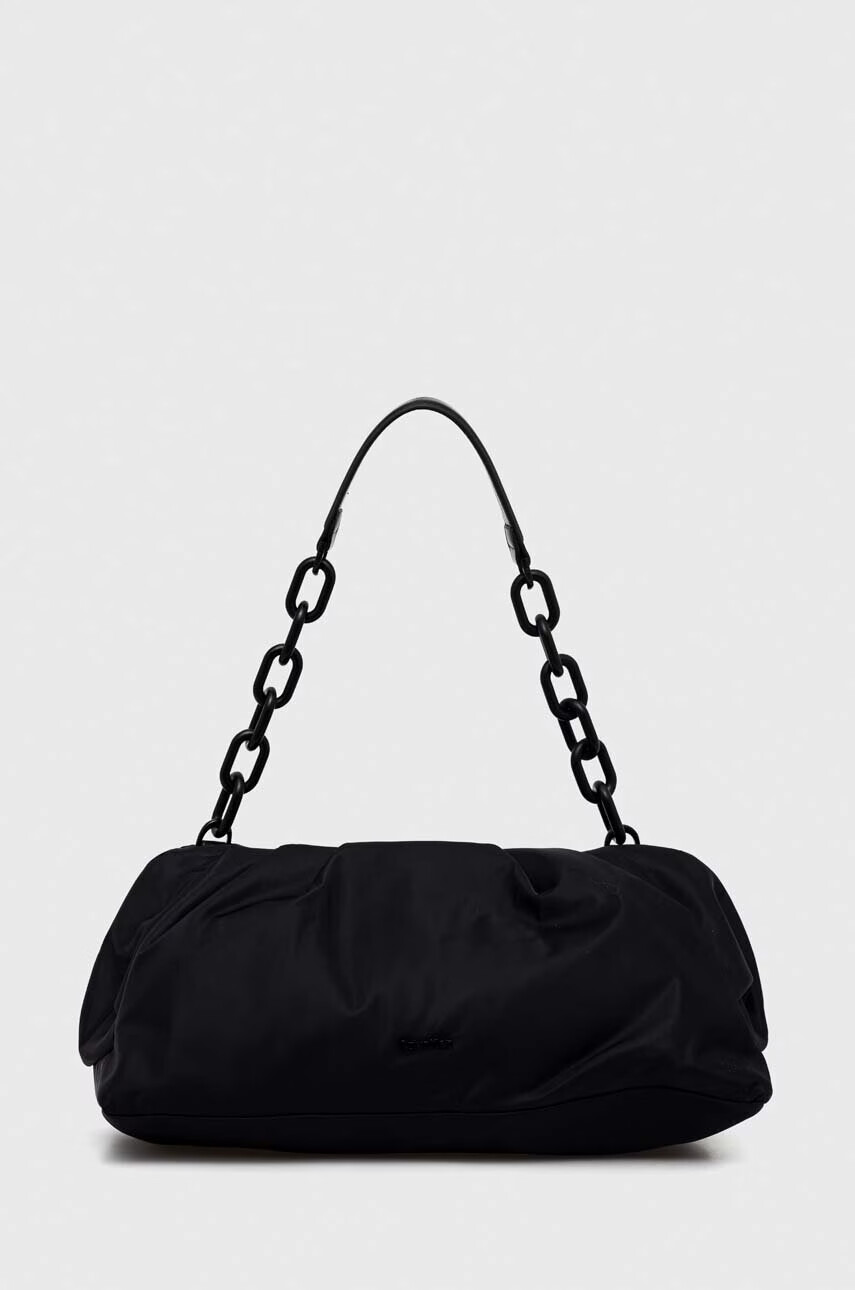 Calvin Klein Чанта в черно - Pepit.bg