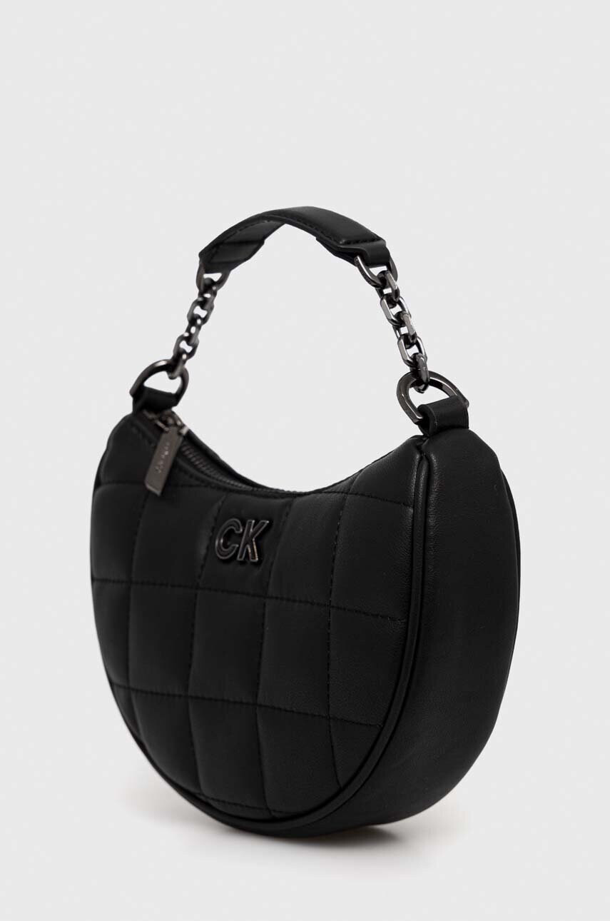 Calvin Klein Чанта в черно - Pepit.bg