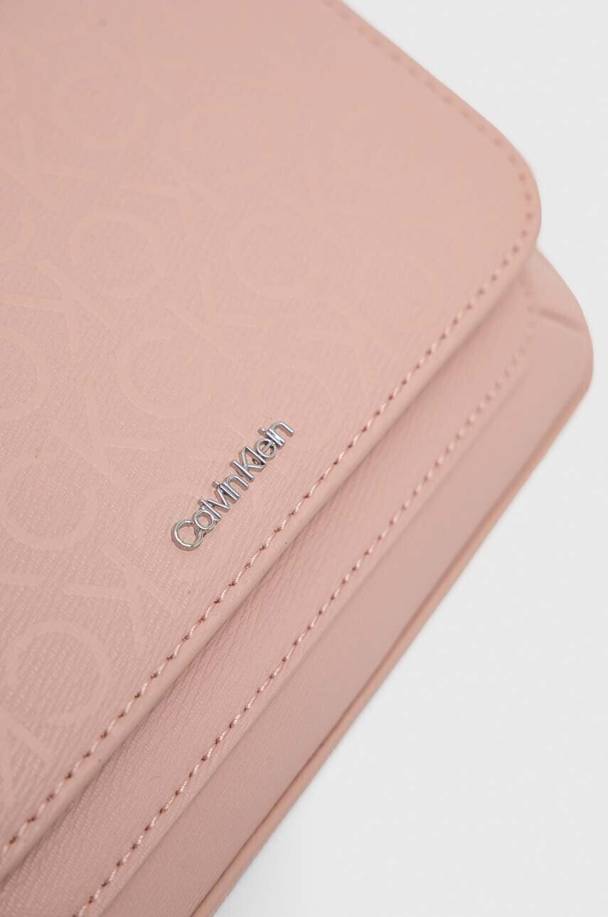 Calvin Klein Чанта в розово - Pepit.bg