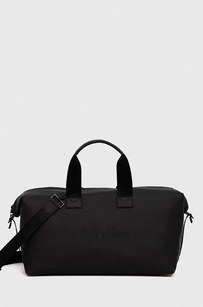 Calvin Klein Чанта в черно - Pepit.bg