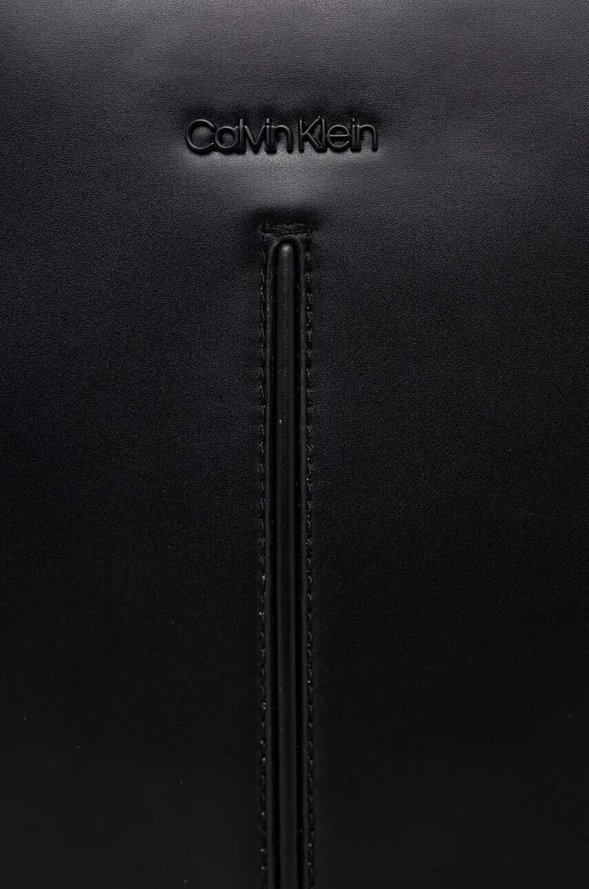 Calvin Klein Чанта през рамо - Pepit.bg