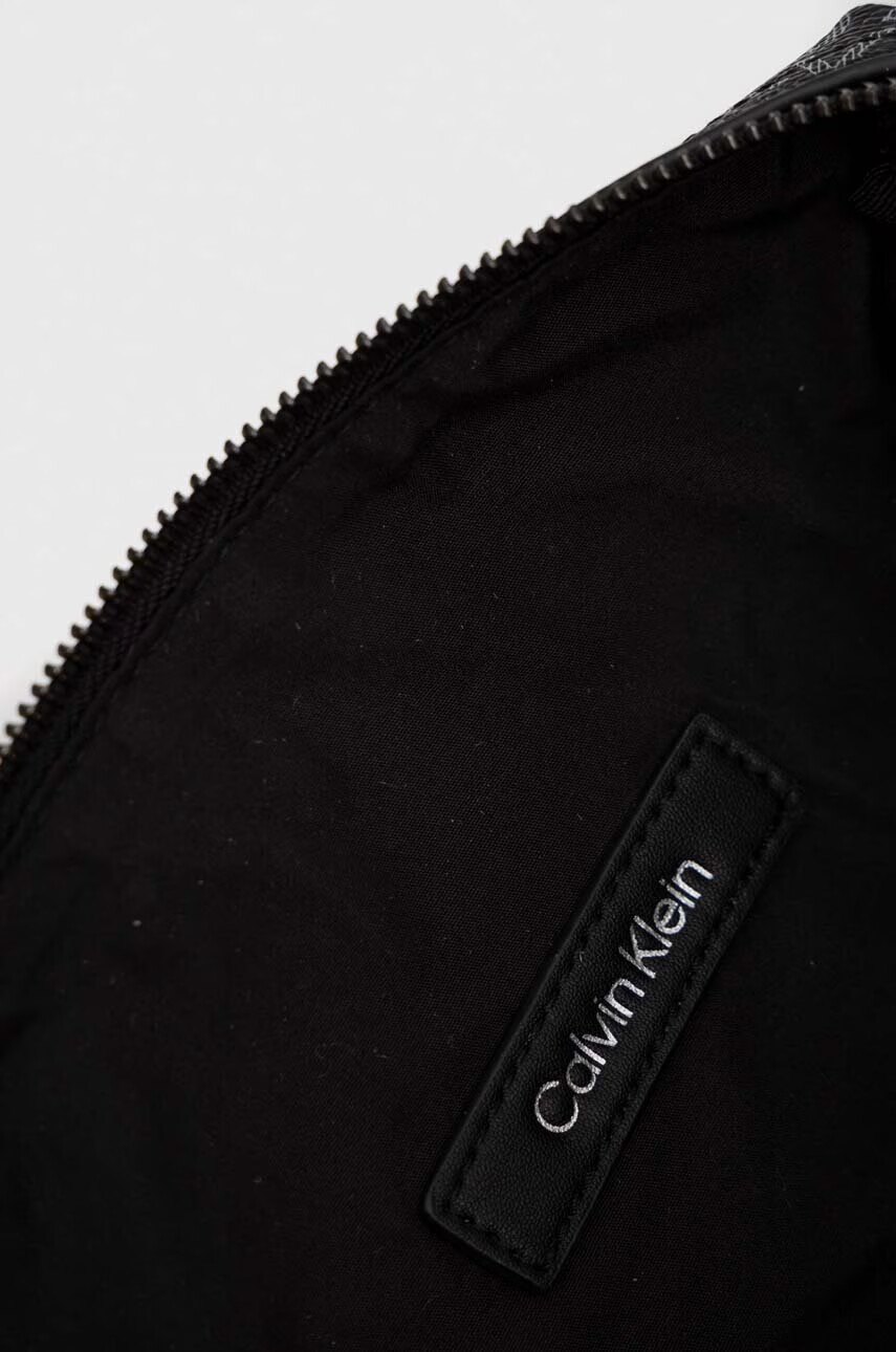 Calvin Klein Чанта през рамо - Pepit.bg