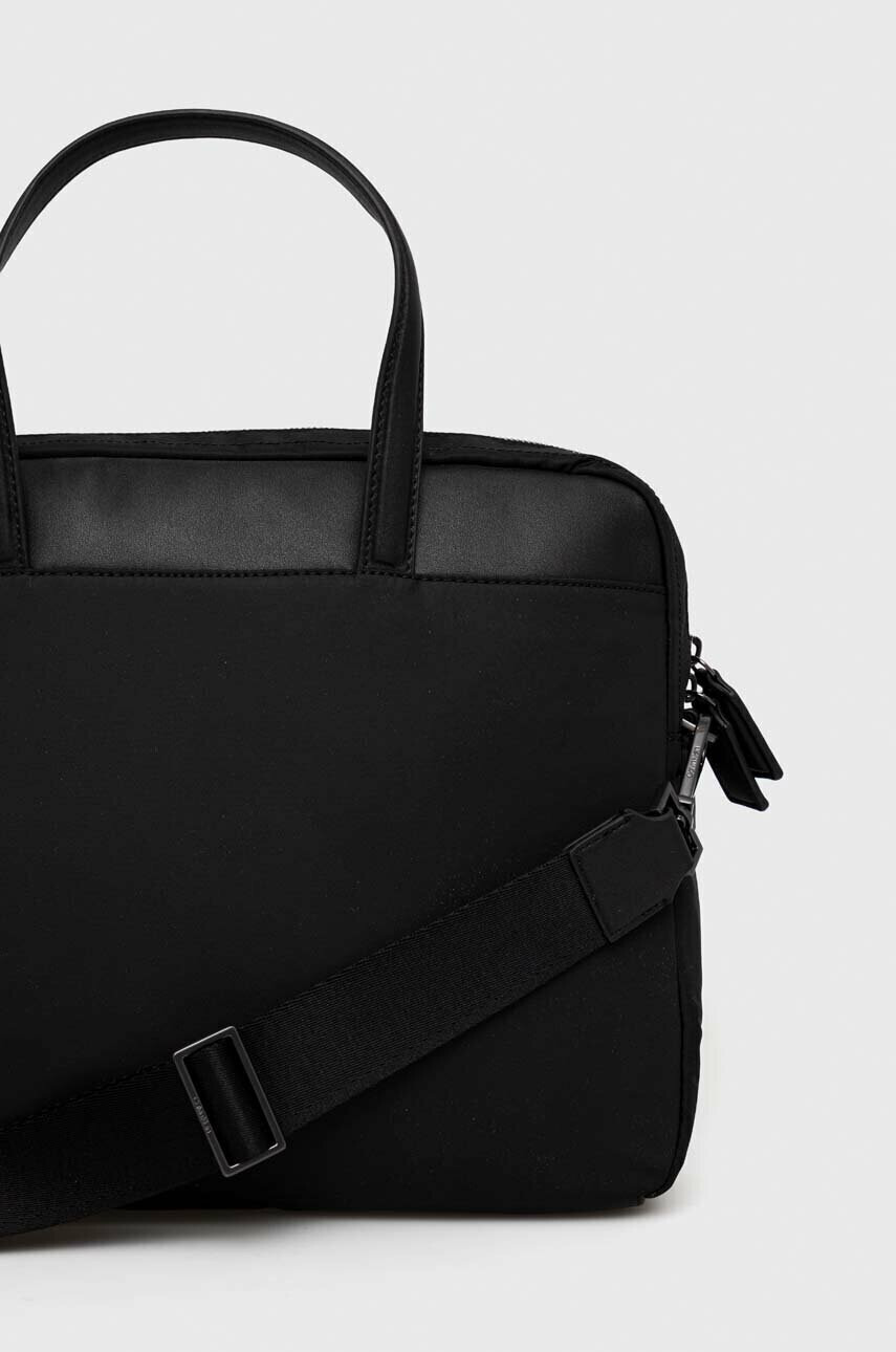 Calvin Klein Чанта за лаптоп в черно - Pepit.bg