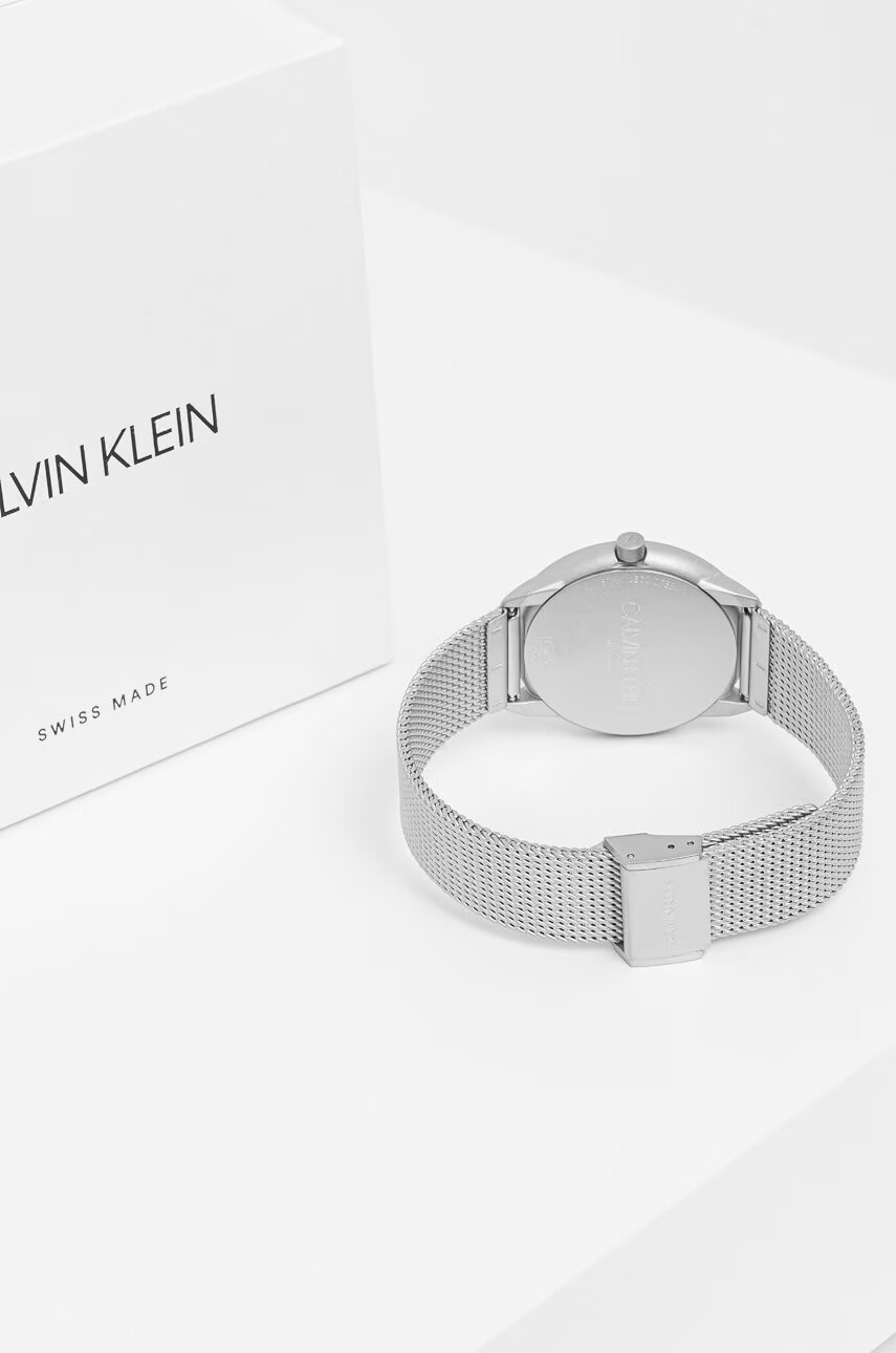 Calvin Klein Часовник дамски в сиво - Pepit.bg