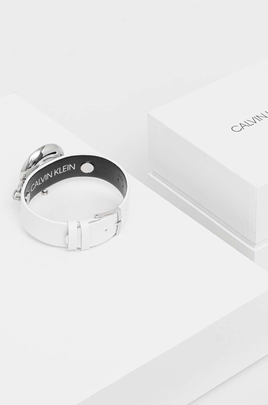 Calvin Klein Часовник дамски в бяло - Pepit.bg