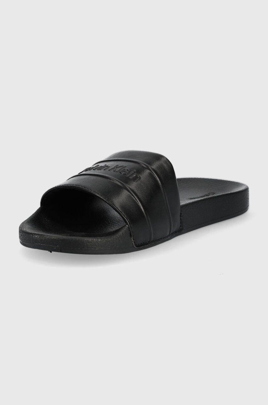 Calvin Klein Чехли Pool Slide в черно - Pepit.bg