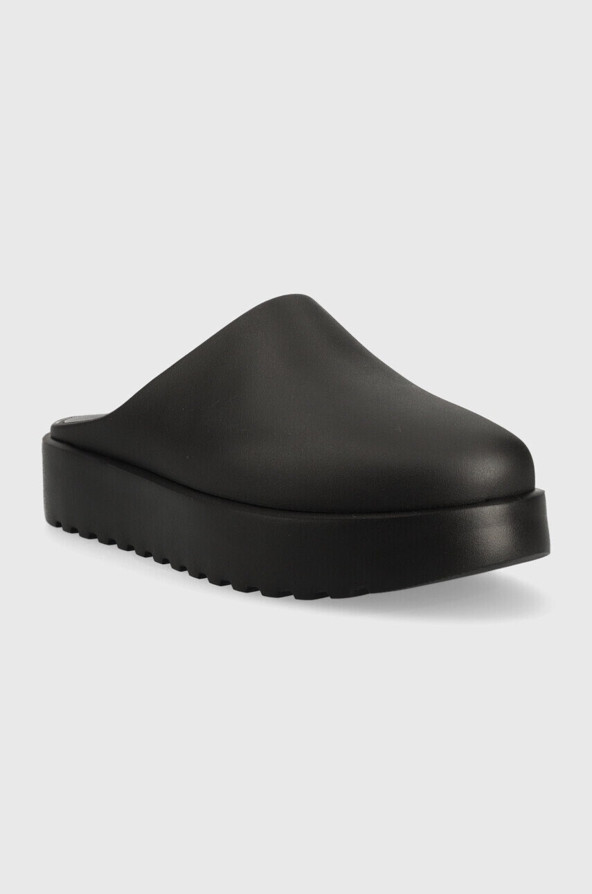Calvin Klein Чехли HM0HM00872 MULE SLIPPER в черно - Pepit.bg