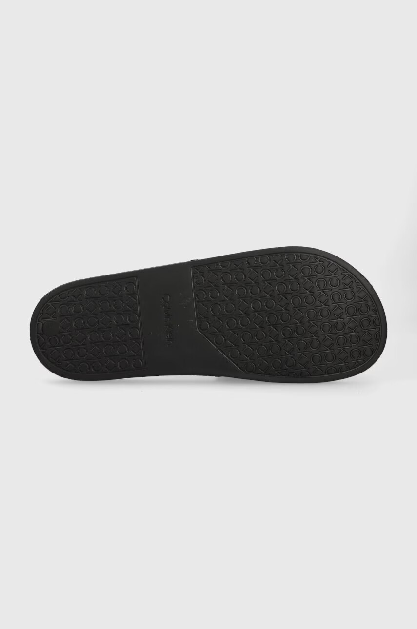 Calvin Klein Чехли POOL SLIDE RUBBER в черно HM0HM00981 - Pepit.bg
