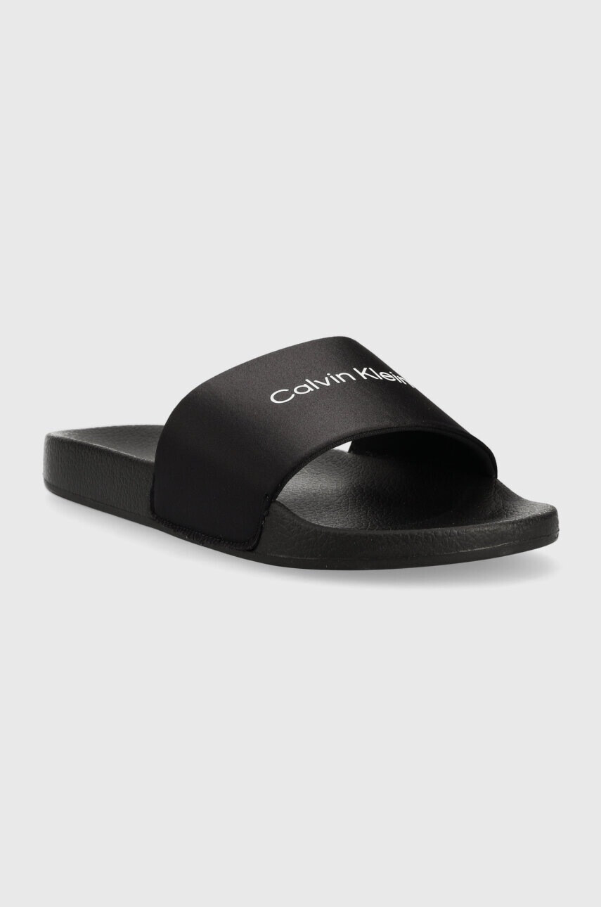 Calvin Klein Чехли POOL SLIDE - SATIN в черно HW0HW01508 - Pepit.bg