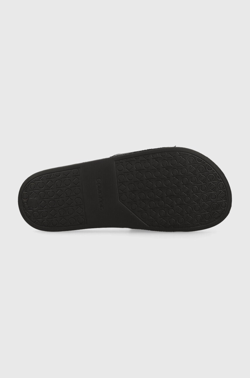 Calvin Klein Чехли POOL SLIDE - SATIN в черно HW0HW01508 - Pepit.bg