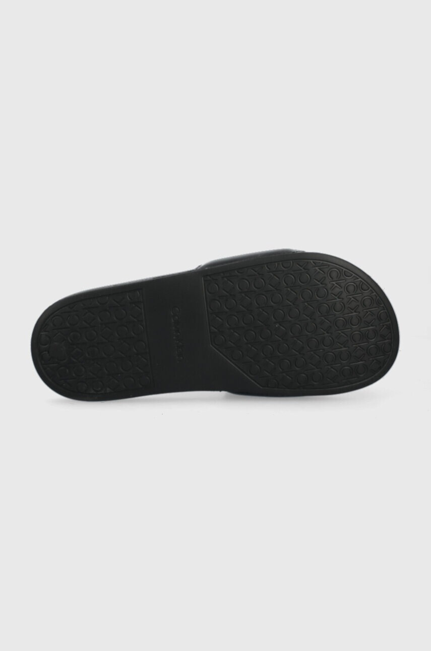 Calvin Klein Чехли POOL SLIDE W/HW в черно с платформа HW0HW01509 - Pepit.bg