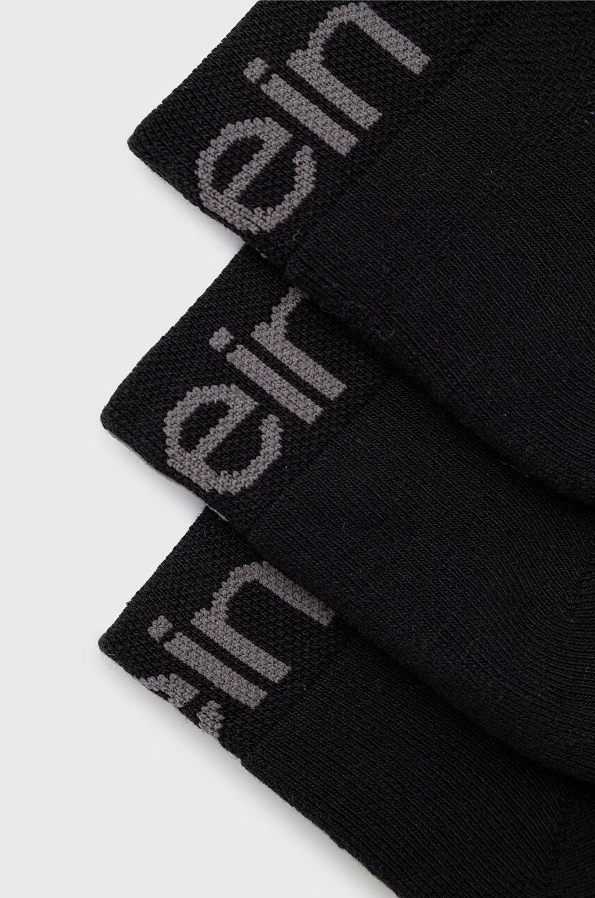 Calvin Klein Чорапи мъжки в черно - Pepit.bg