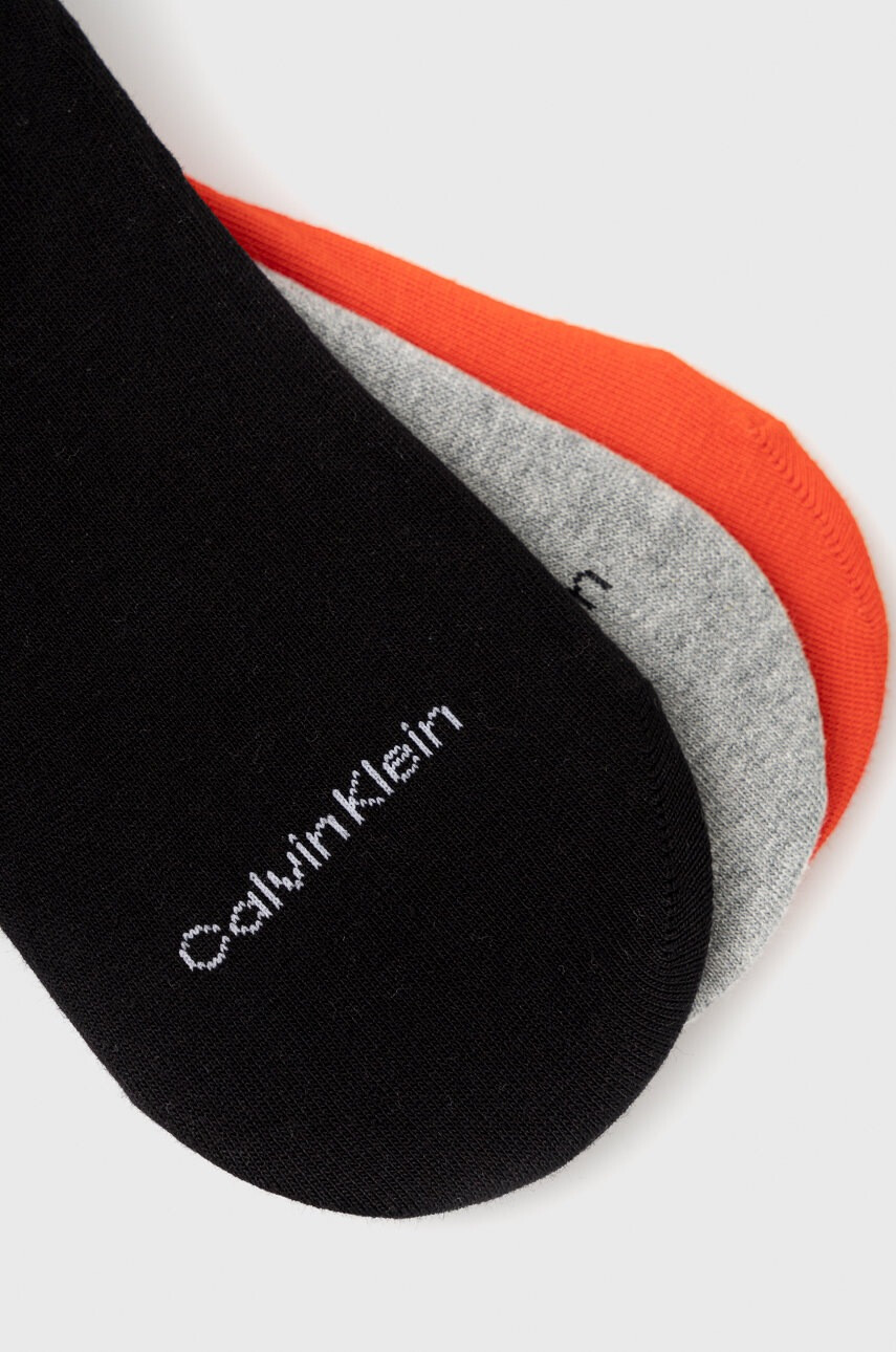 Calvin Klein Чорапи (3 чифта) мъжки в червено - Pepit.bg