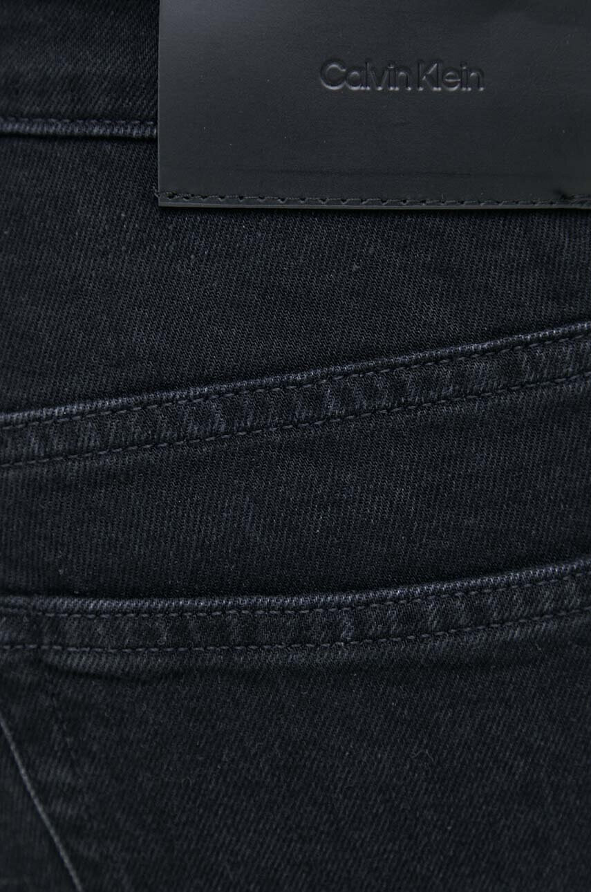 Calvin Klein Дънкови къси панталони в черно - Pepit.bg