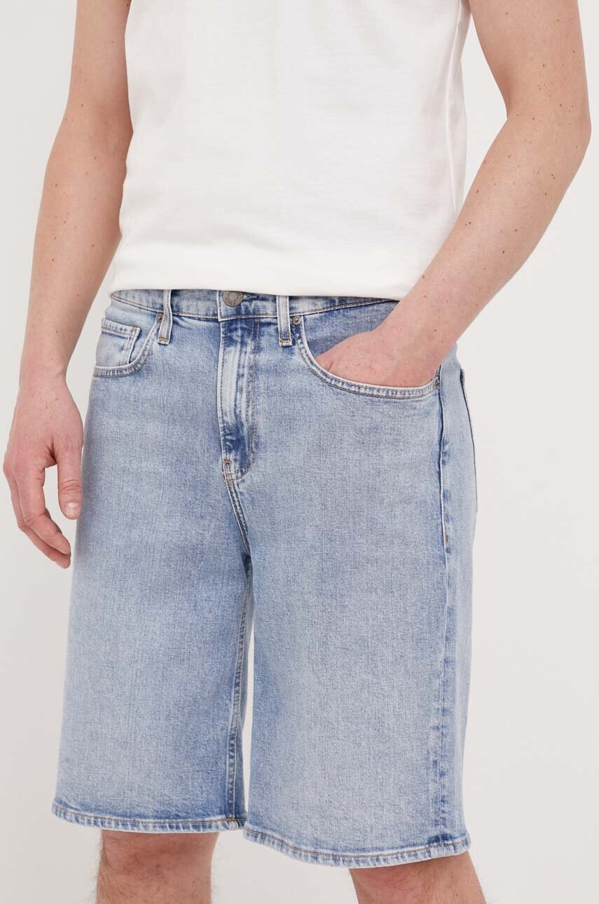 Calvin Klein Дънкови къси панталони в синьо - Pepit.bg
