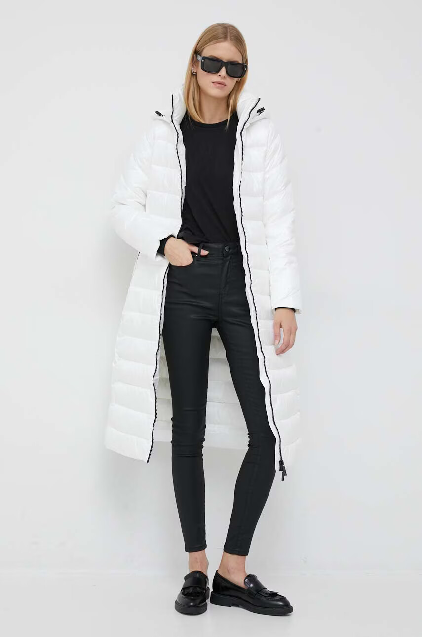 Calvin Klein Яке в бяло с преходна изолация - Pepit.bg