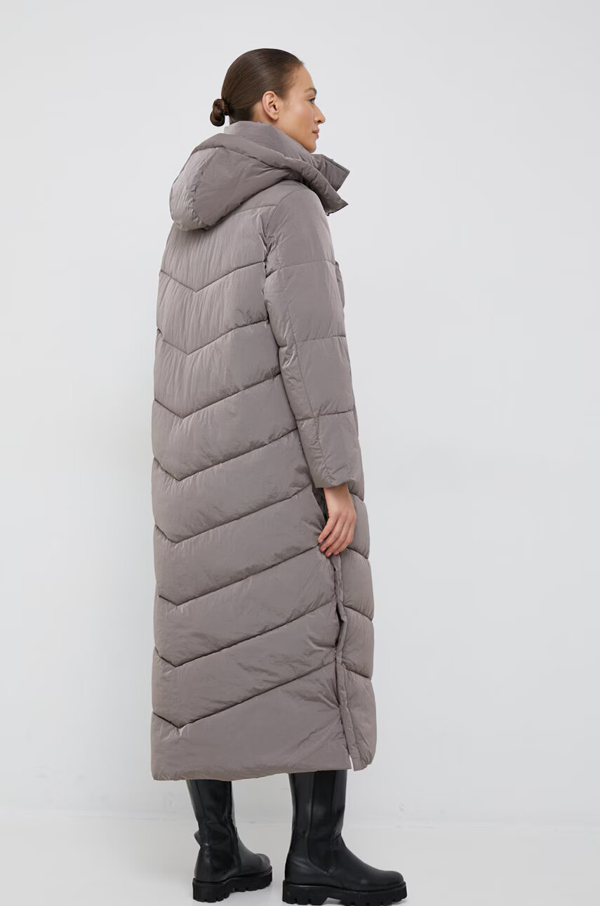 Calvin Klein Яке в лилаво със зимна изолация - Pepit.bg