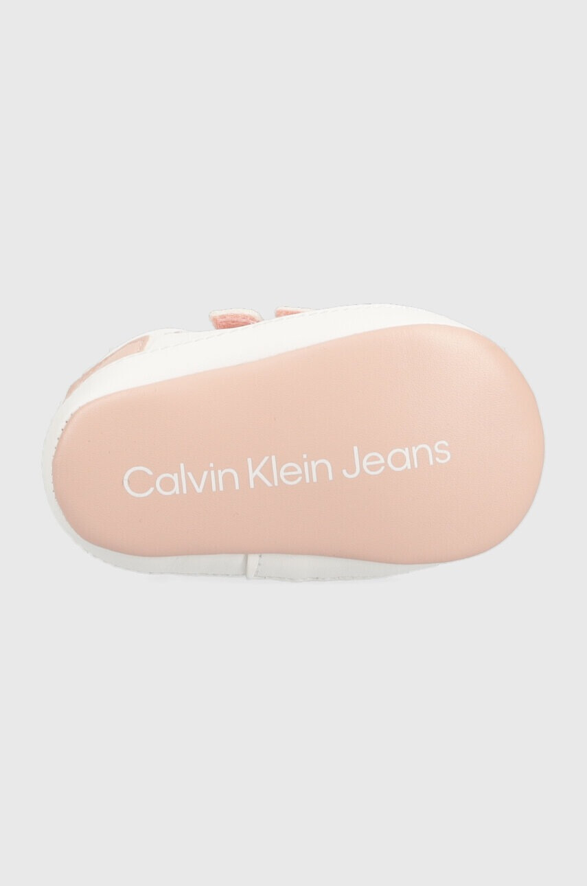 Calvin Klein Jeans Бебешки маратонки в розово - Pepit.bg