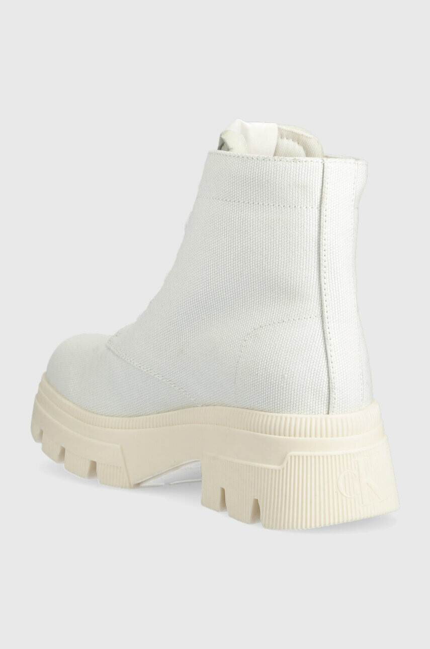 Calvin Klein Jeans Боти CHUNKLY BOOT VINTANGE TONGUE в бяло с платформа YW0YW00947 - Pepit.bg