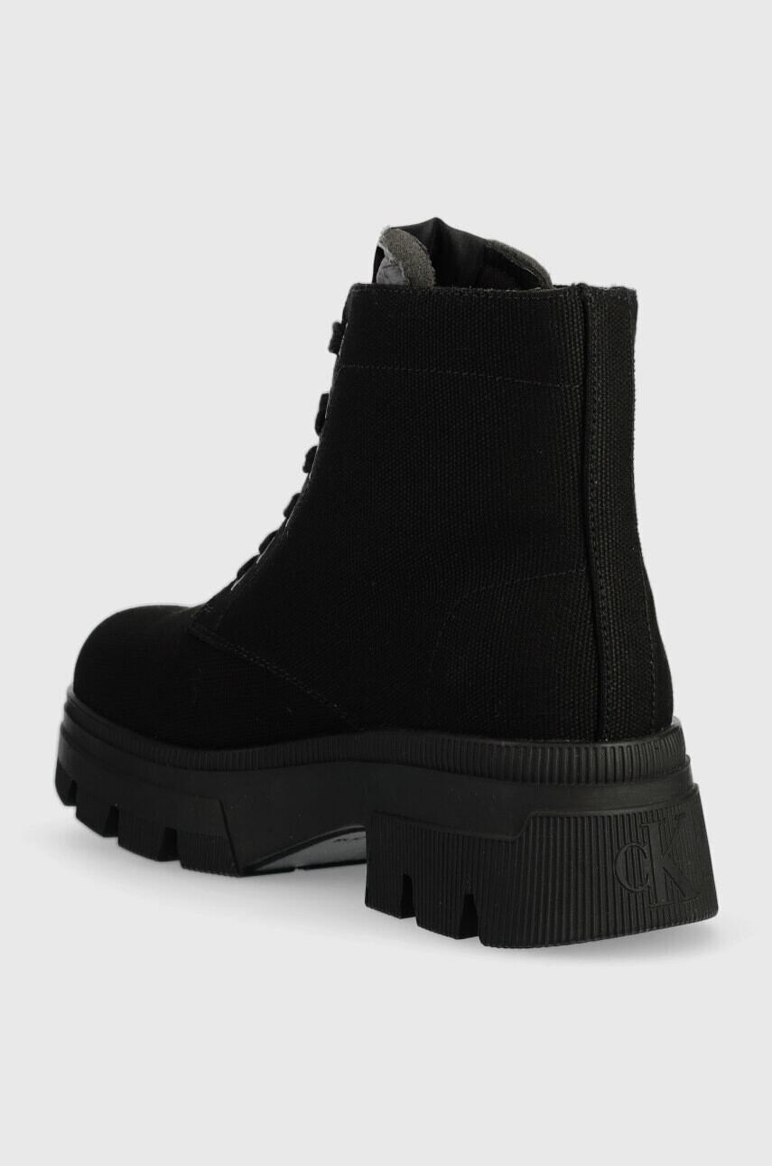 Calvin Klein Jeans Боти CHUNKLY BOOT VINTANGE TONGUE в черно с платформа YW0YW00947 - Pepit.bg