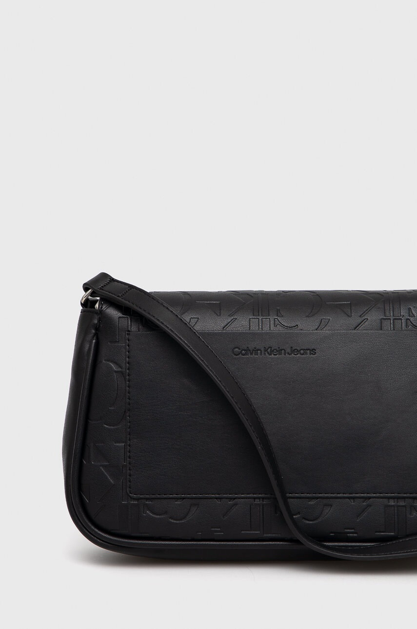 Calvin Klein Jeans Чанта - Pepit.bg