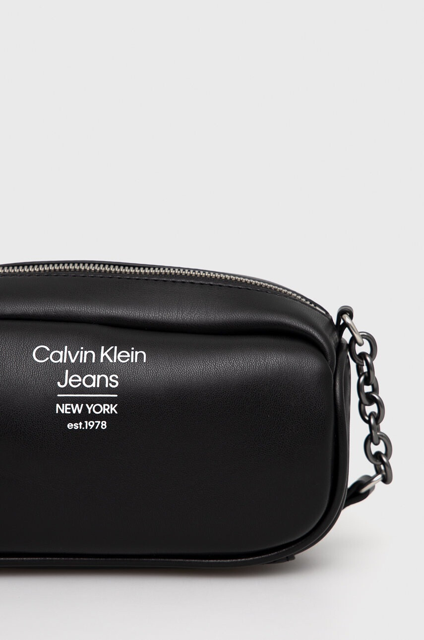 Calvin Klein Jeans Чанта - Pepit.bg