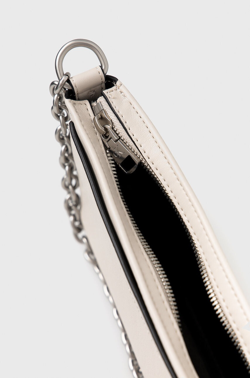 Calvin Klein Jeans Чанта - Pepit.bg