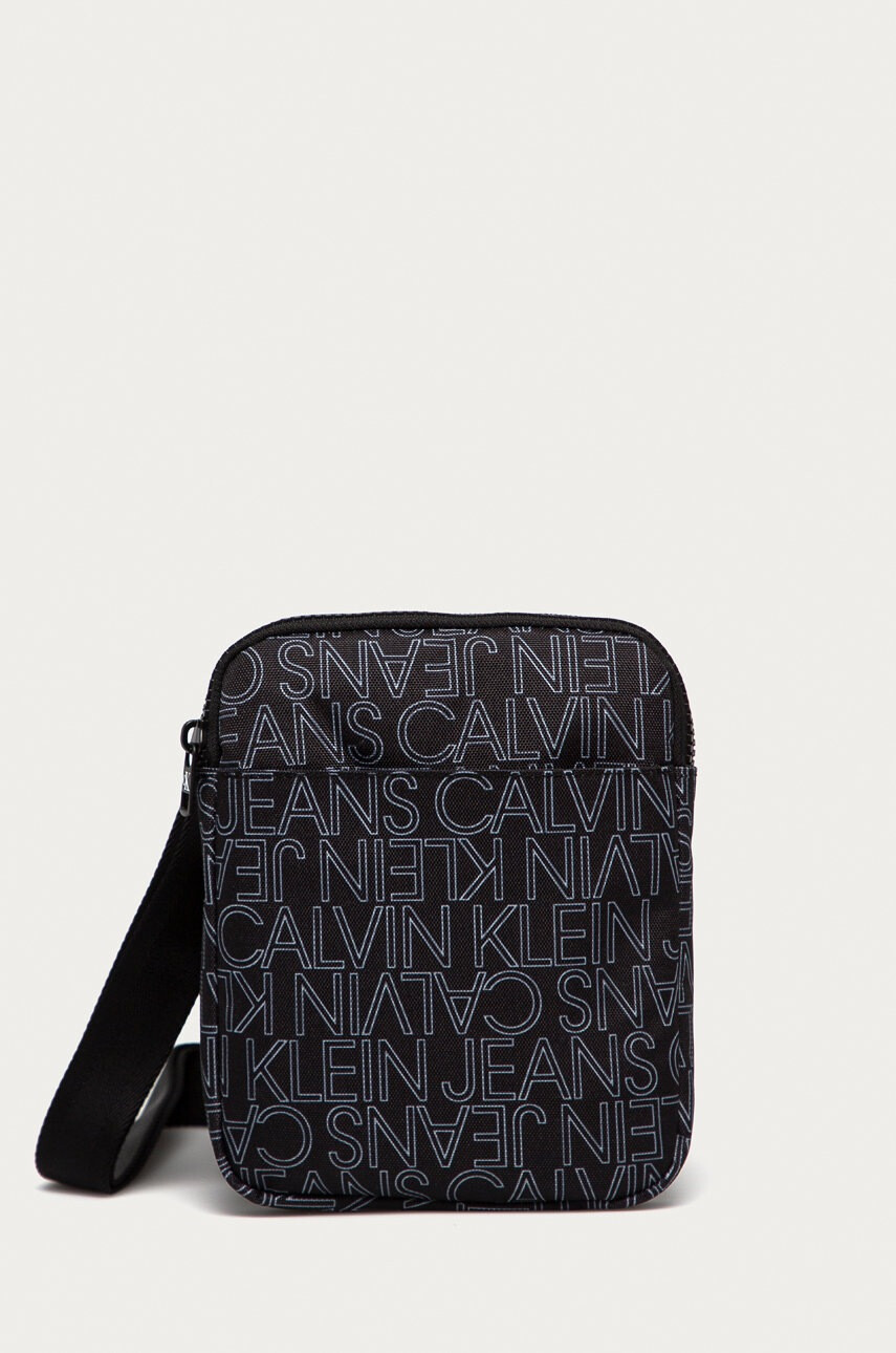 Calvin Klein Jeans Чанта през рамо - Pepit.bg