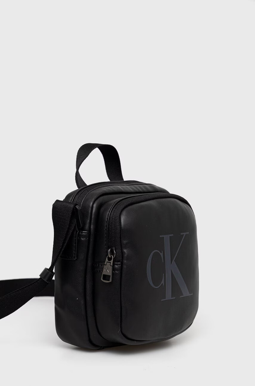 Calvin Klein Jeans Чанта през рамо - Pepit.bg