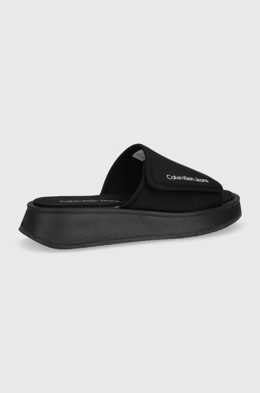 Calvin Klein Jeans Чехли One-strap Sandal в черно с платформа - Pepit.bg