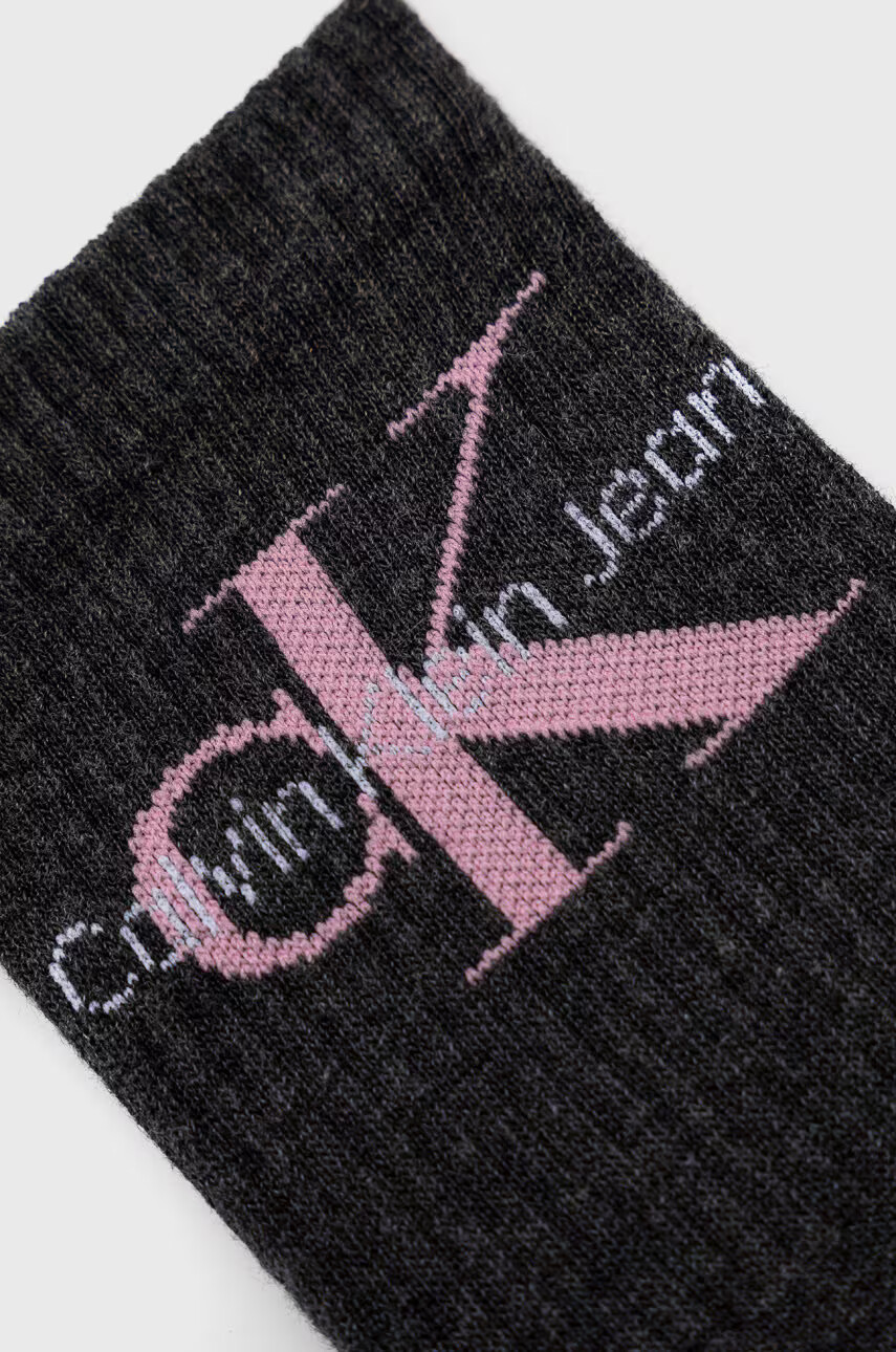 Calvin Klein Jeans Чорапи дамски в сиво - Pepit.bg