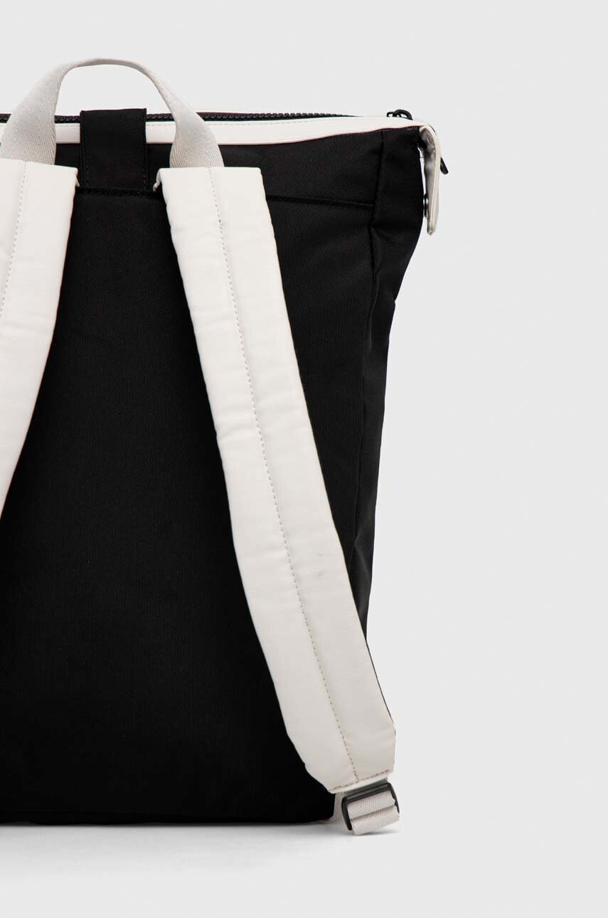 Calvin Klein Jeans Детска раница в черно голям размер с апликация - Pepit.bg