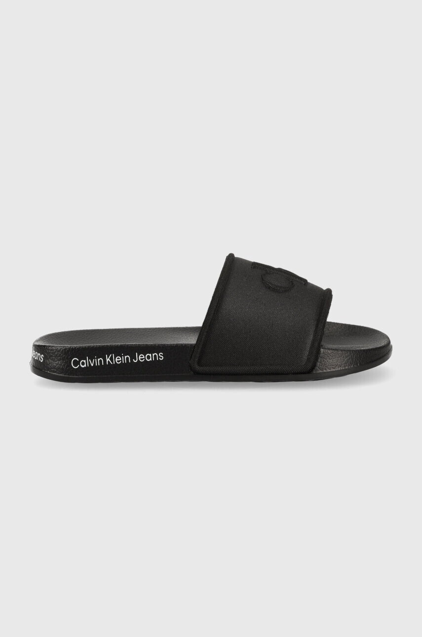 Calvin Klein Jeans Детски чехли в черно - Pepit.bg