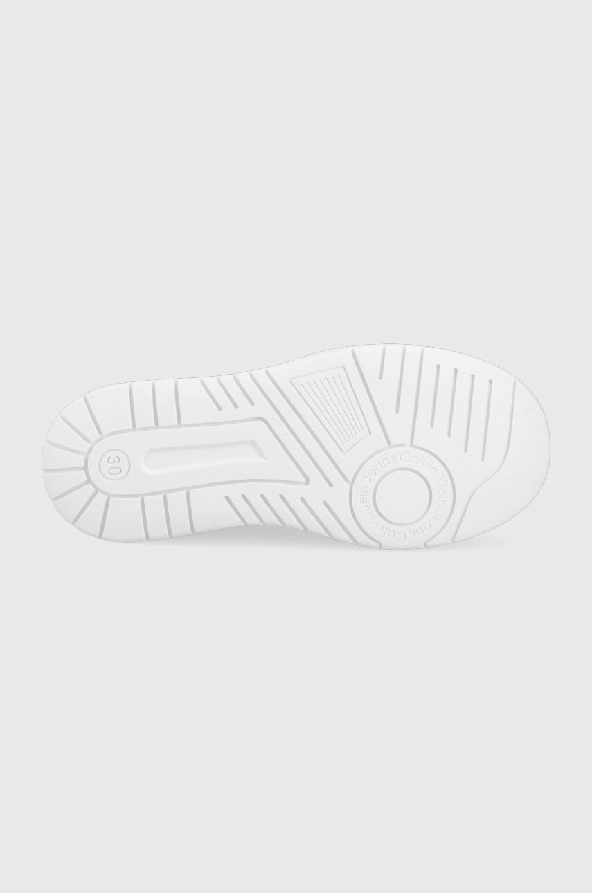 Calvin Klein Jeans Детски обувки в бяло - Pepit.bg