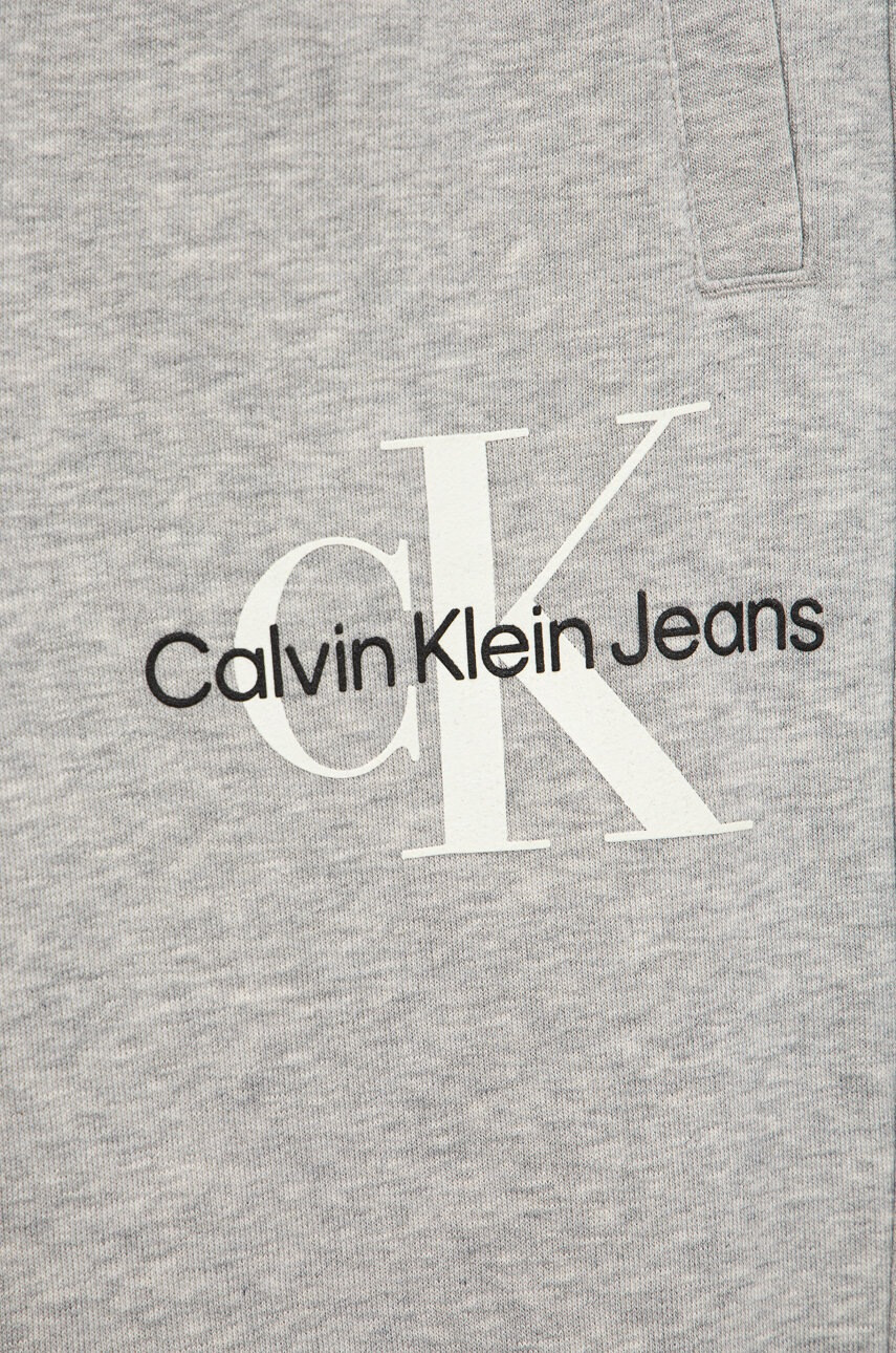 Calvin Klein Jeans Детски спортен панталон - Pepit.bg